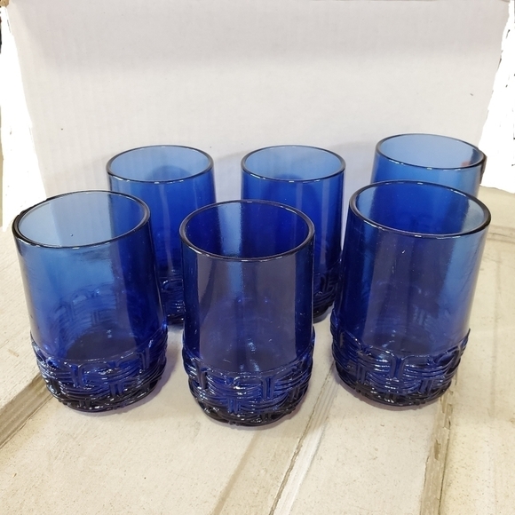 Vintage LE Smith basket weave pattern thick cobalt blue heavy glasses set of 2 - Picture 3 of 11